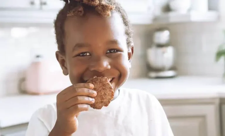 Can Babies Have Honey Graham Crackers: Quick Answer