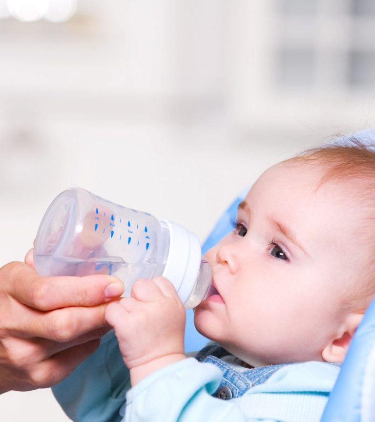 Can I Use Alkaline Water to Make Baby Formula