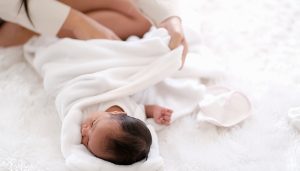 Read more about the article Do Babies Wear Clothes under Swaddle