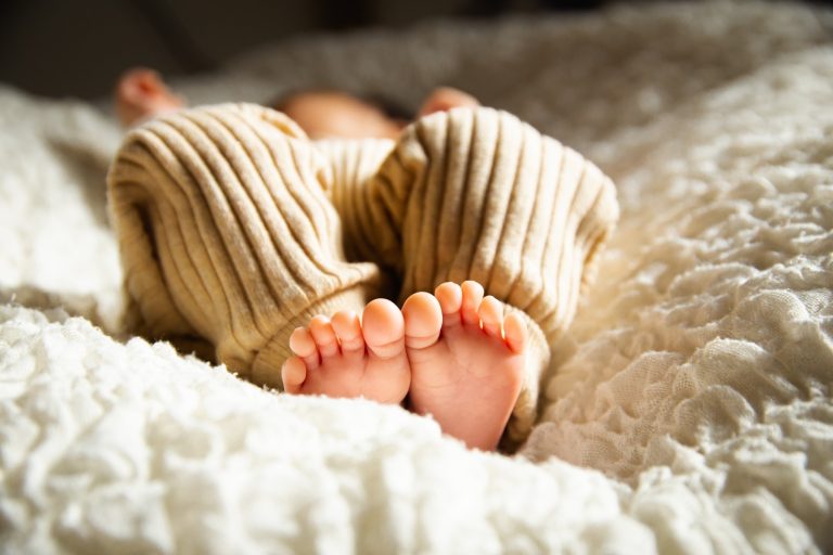 How Fast Do Baby Feet Grow: Ideal Development