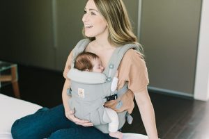 Read more about the article How to Use Ergo Baby Carrier Newborn