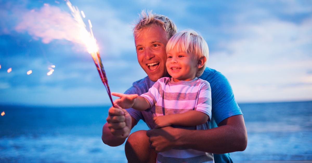 You are currently viewing What Age Can You Take Babies to Fireworks? A Comprehensive Guide for Parents.