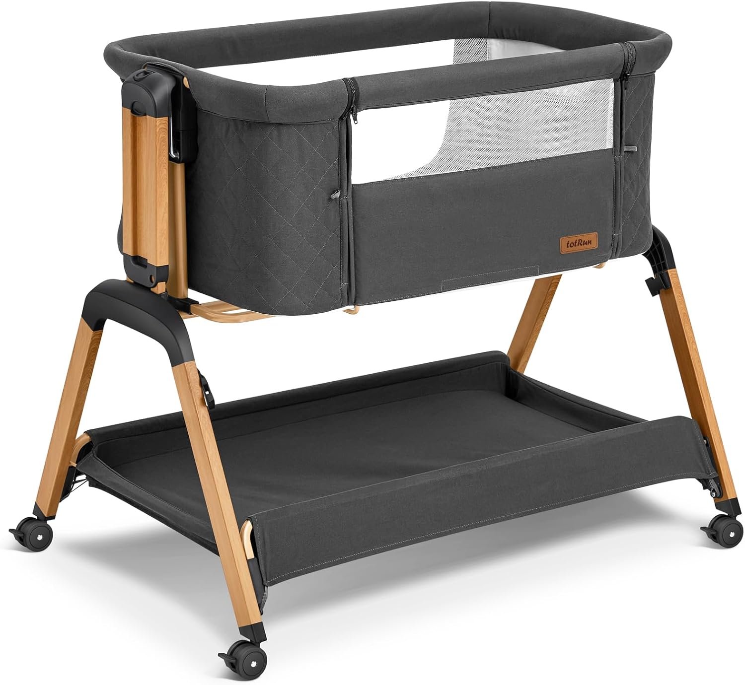 Read more about the article Snuggle and Soothe: A Review of the Adjustable Rocking Bassinet for Newborns