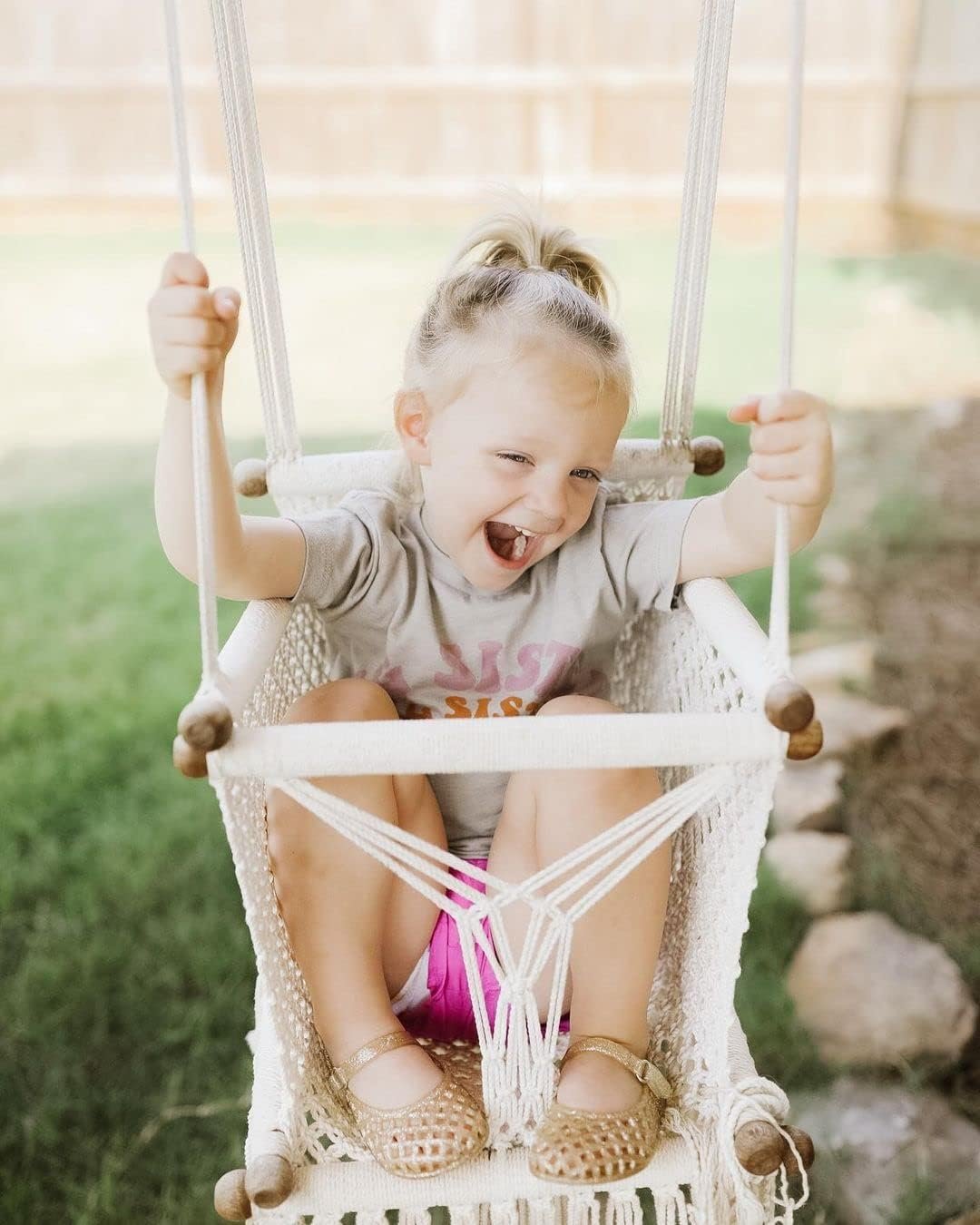 You are currently viewing Gentle Dreams: A Review of the Macrame Baby Swing Chair Crafted from Sustainable Wood